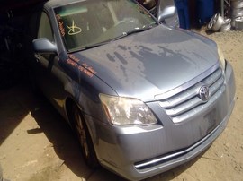 2005 TOYOTA AVALON, BLUE, XL MODEL, 3.5L, AT.  Z26429
